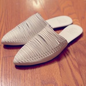 Tory Burch slides. White. Size 6.